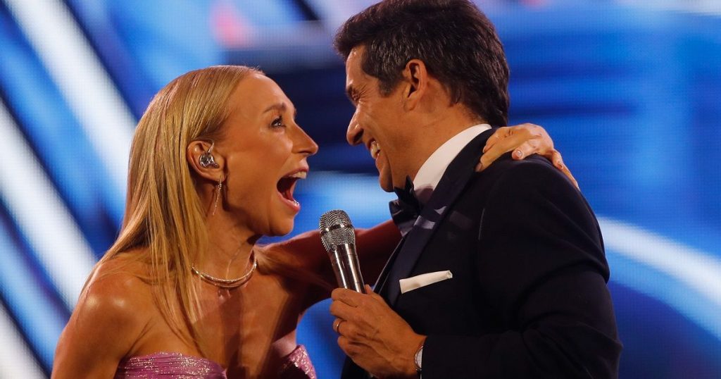La dupla continúa: Rafael Araneda y Karen Doggenweiler son los conductores confirmados para Viña 2027