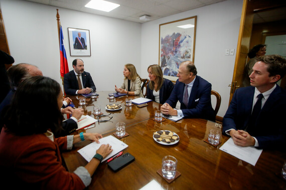 SNA y CPC destacan reunión con ministro Rau con enfoque en empleo y mercado laboral