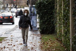 Minsal: uso de mascarilla vuelve a urgencias por aumento de virus