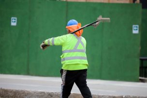 Desempleo se mantiene sobre el 8% en Chile: Experto advierte un nuevo piso estructural