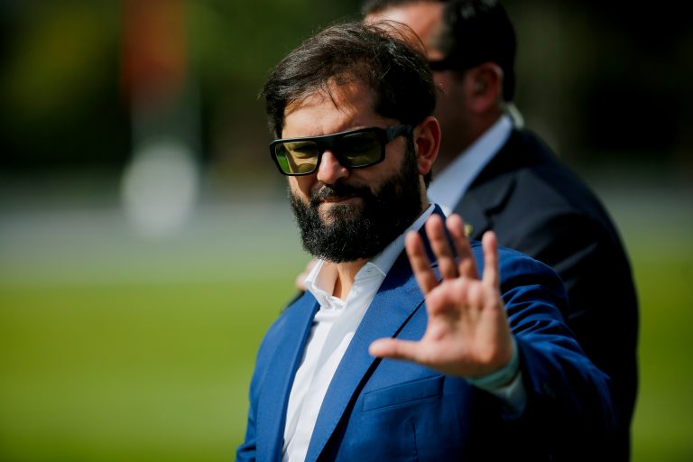 Corte rechaza solicitud de desafuero contra expresidente Gabriel Boric por injurias graves