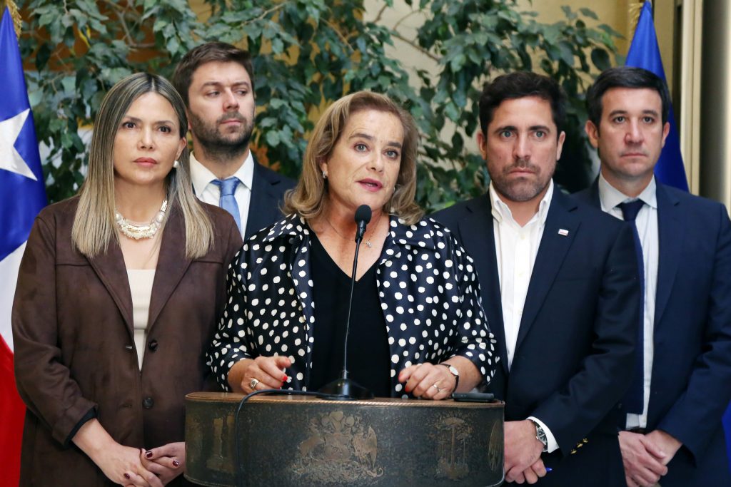 UDI solicita auditoría a gastos públicos en viajes y viáticos del gobierno anterior