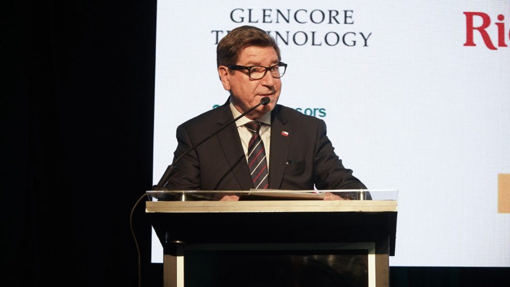 “Chile es potencia minera”: Biministro Mas llama a aprovechar el boom del cobre