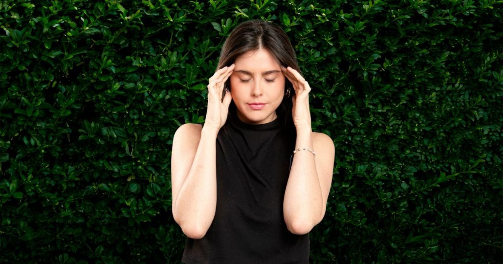 Dianne Fischer: la médium de “Vecinos al límite” que ve gente muerta y vive en poliamor