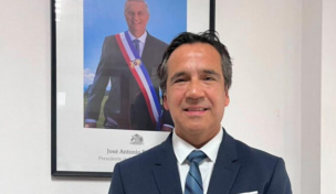 Duró un día: Renato Munster abandona su cargo en Cultura por “motivos personales y urgentes”