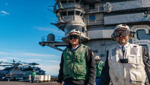 Presidente Kast conoce operaciones del USS Nimitz: el portaaviones más emblemático de EE.UU.