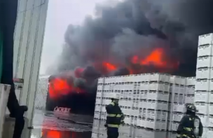 Bomberos combate incendio en planta industrial en El Monte: Revisa los desvíos de tránsito