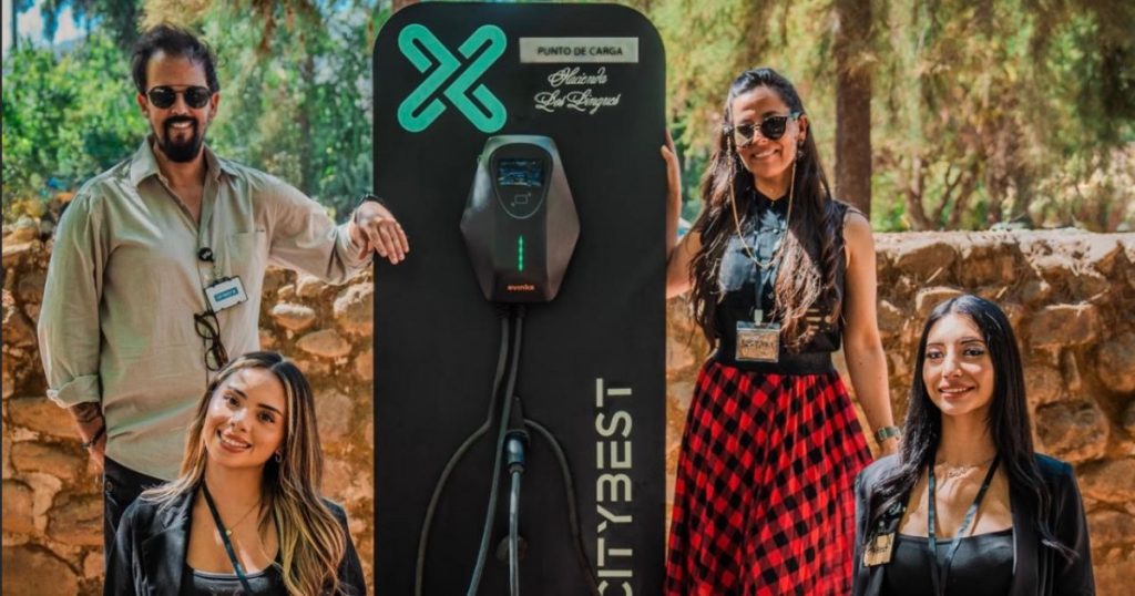 Citybest X impulsa la electromovilidad con sentido: nuevo punto de carga en el corazón del enoturismo chileno