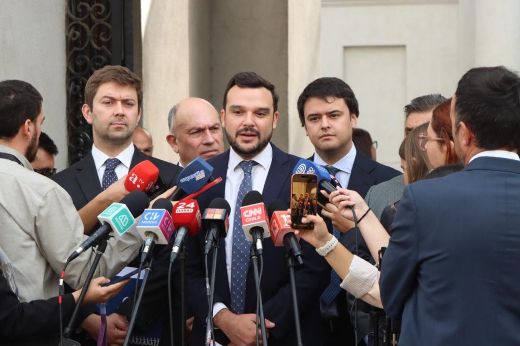 Diputado Neumann afirma que paralizar las obras del GAM 