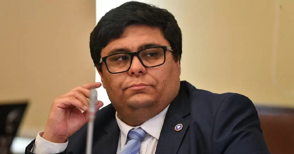 Diputado Meza por críticas a rebaja de impuestos: 