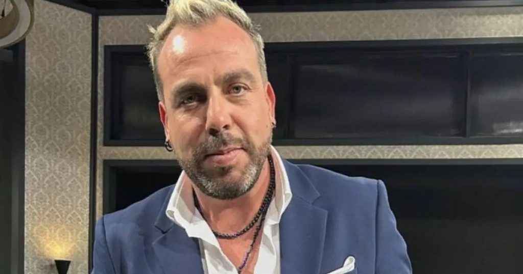 PDI detiene a Francisco Kaminski por ley de drogas tras allanamiento en su domicilio