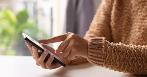 Gobierno alerta por falso SMS que pide completar datos del Registro Social de Hogares