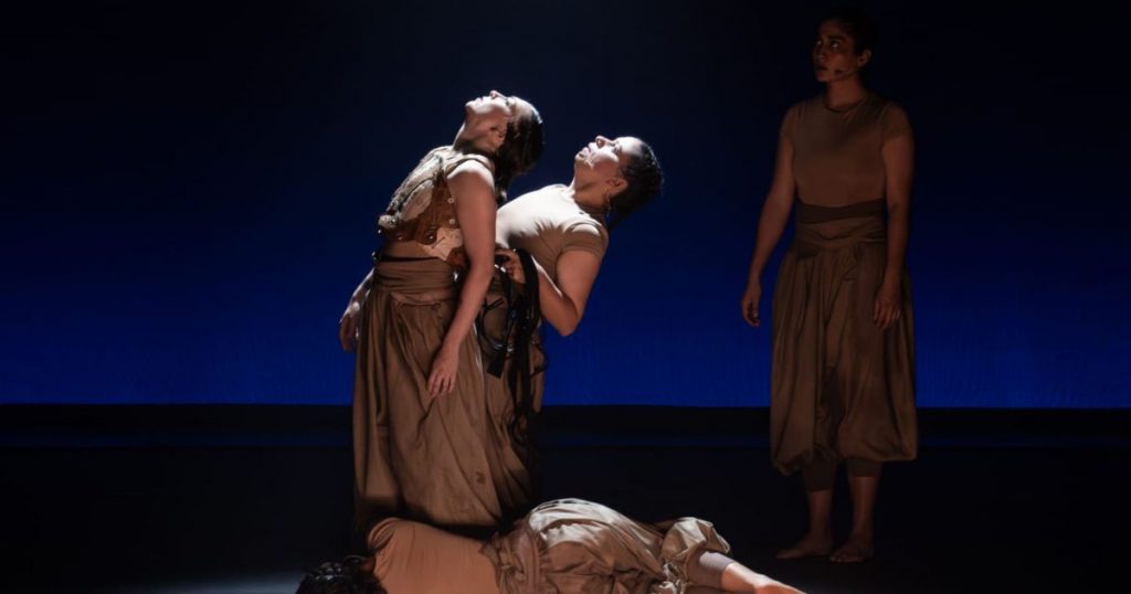 “Fueguinas”: el montaje que cruza danza contemporánea y memoria indígena femenina llega al Teatro CEINA