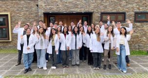 Médicos y odontólogos en Etapa de Destinación y Formación se unen a servicios de salud desde Arica a Magallanes