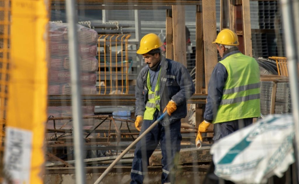 Ley de 40 horas: experto advierte dudas en implementación y foco en Artículo 22