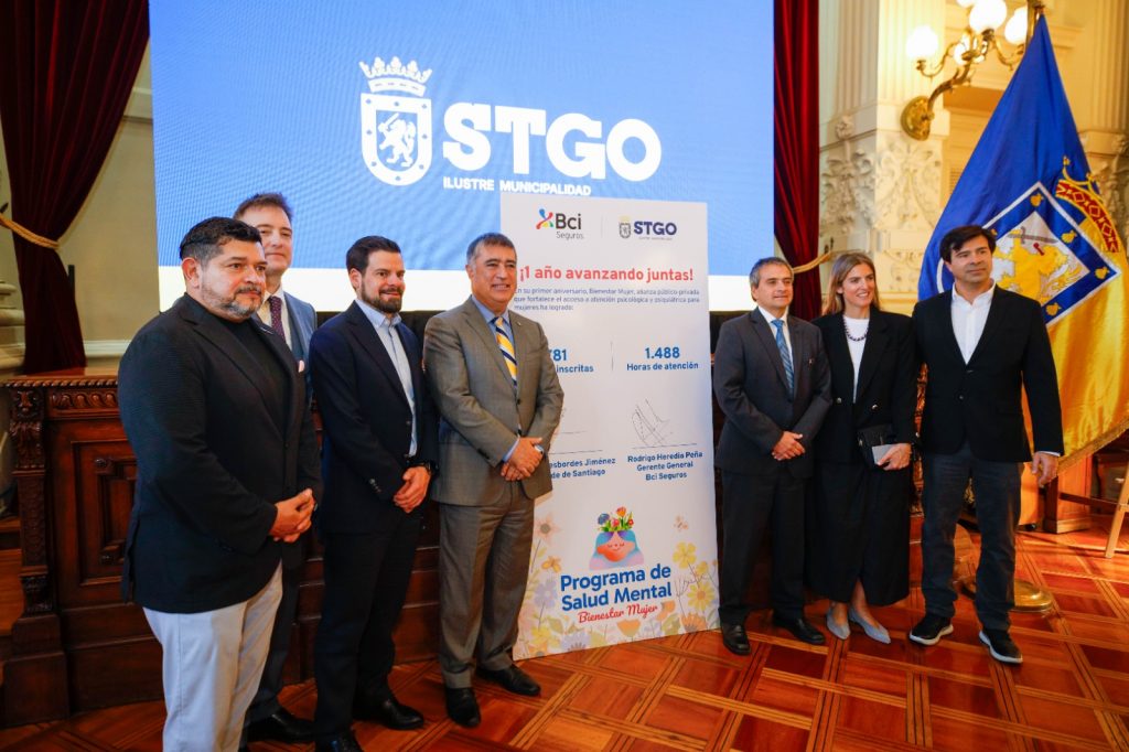 6 de cada 10 mujeres presenta síntomas graves de salud mental y programa municipal supera las 1.400 horas de atención