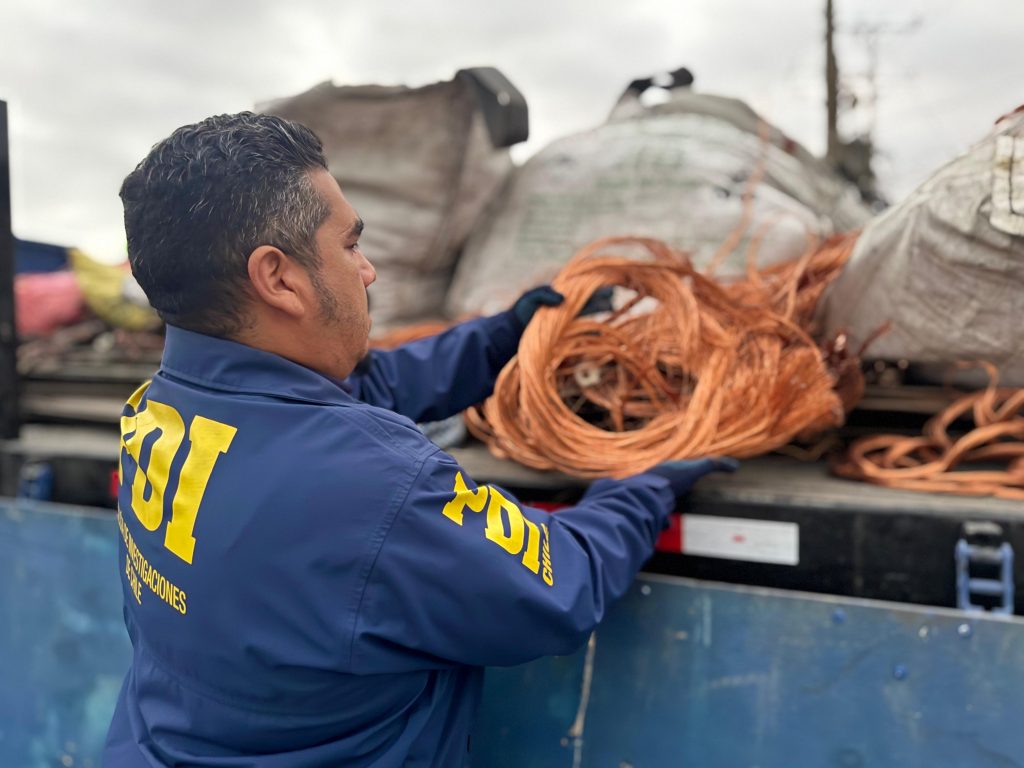 PDI incauta 28,5 toneladas de cobre robado que serían contrabandeadas a Perú: hay 5 detenidos