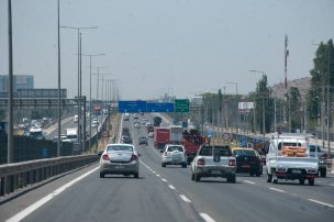 Chile inaugura la primera carretera eléctrica de alta potencia para transporte pesado