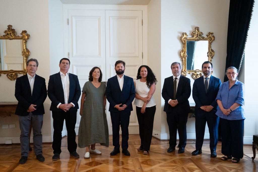 Crisis en Comisión Verdad y Niñez: cuatro integrantes renuncian y apuntan al Ministerio de Justicia