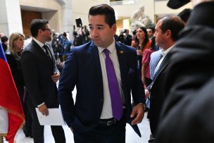 Oficina del diputado Olivares anuncia querella y entrega nuevos antecedentes tras agresión