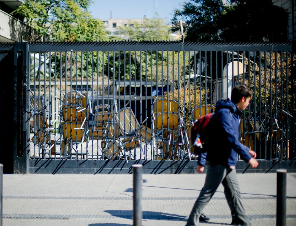 “Escuelas Protegidas” avanza en el Senado pero advierten que no asegura disminución de violencia