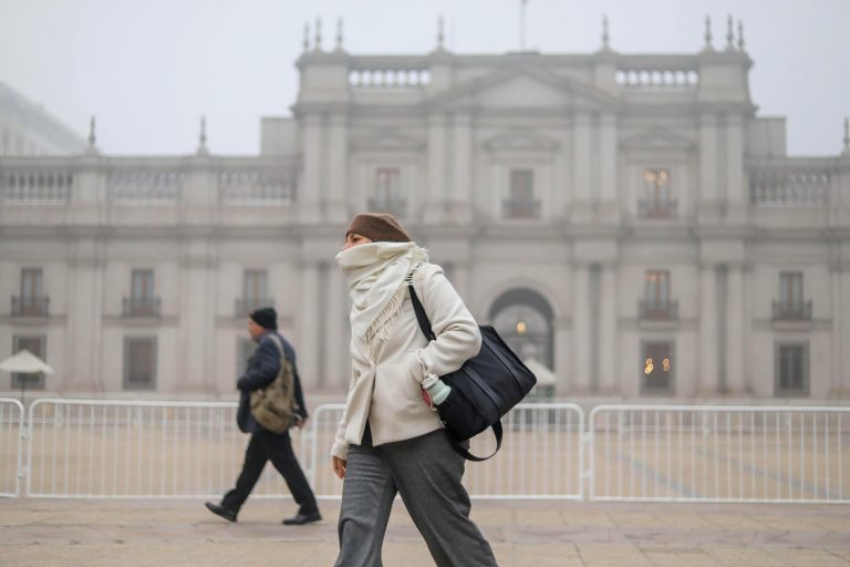 Frío y neblina en Santiago: se registró la temperatura máxima más baja de mayo en los últimos 20 años