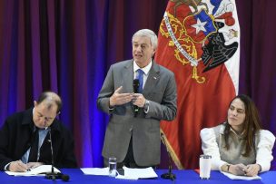 Kast reconoce costo político por alza de bencinas: 