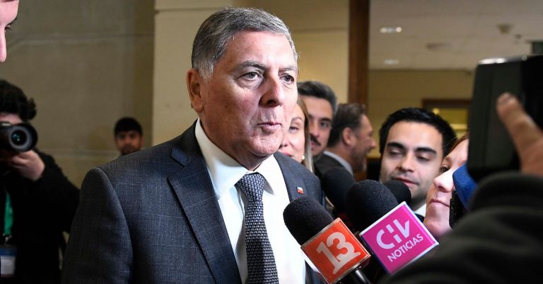 Biministro Alvarado y tramitación de Ley de Reconstrucción: 