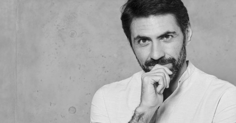 De exmonje a referente global: Daniel Lumera realizará encuentros abiertos en Chile