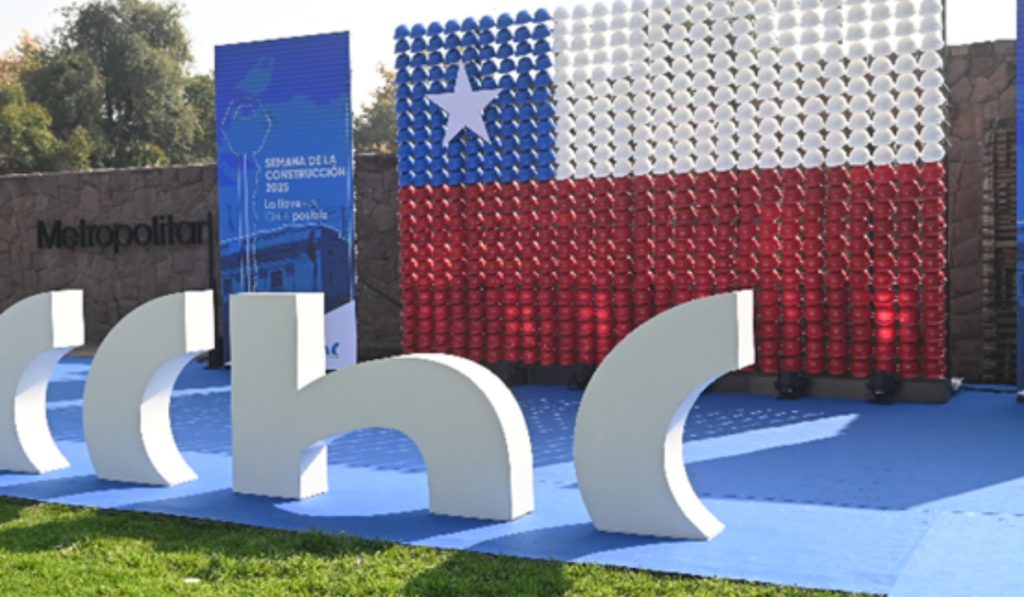 Infraestructura digital entra al debate climático y de desarrollo: informe de la CChC advierte barreras para avanzar en conectividad