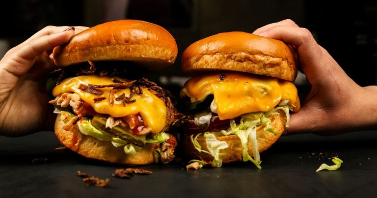 Día de la Hamburguesa: las mejores promociones y descuentos para este 28 de mayo