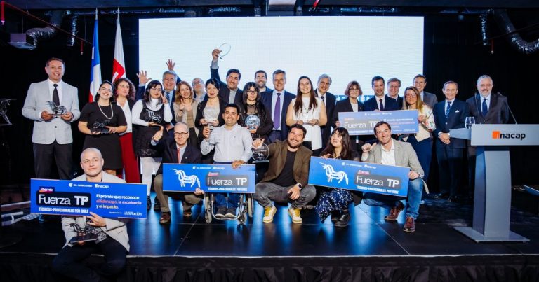 “Fuerza TP: Técnicos-Profesionales por Chile”, el premio que reconoce a quienes impulsan el desarrollo del país extiende su convocatoria