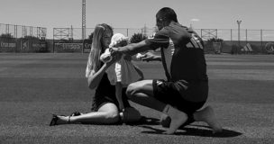 Alexis Sánchez sorprende fuera de la cancha: las fotos con su hija y Alexandra Litvinova que derriten las redes