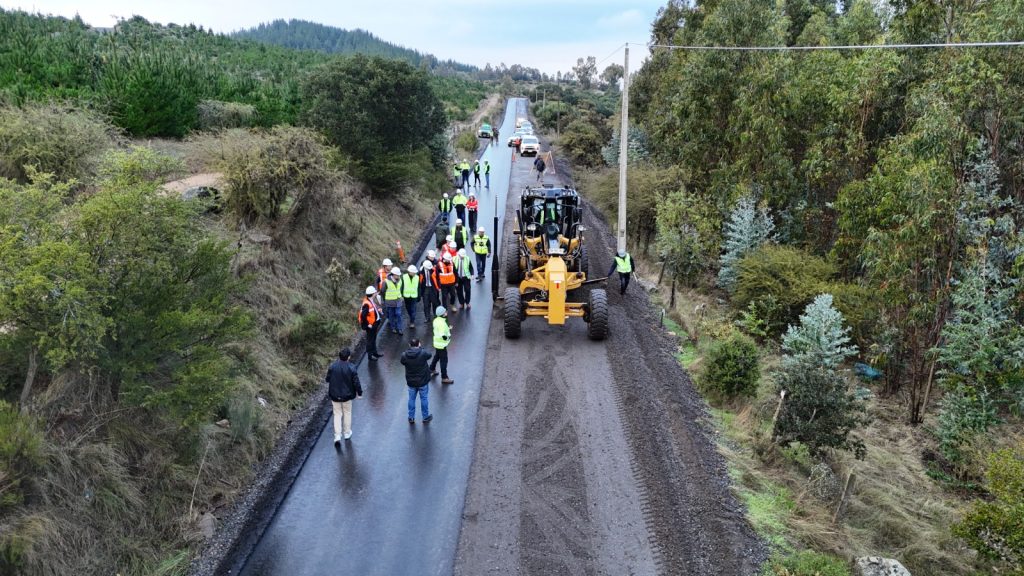 “Queremos gastar cada peso en cosas útiles”: Ministro Arrau prioriza infraestructura rural y sanitaria