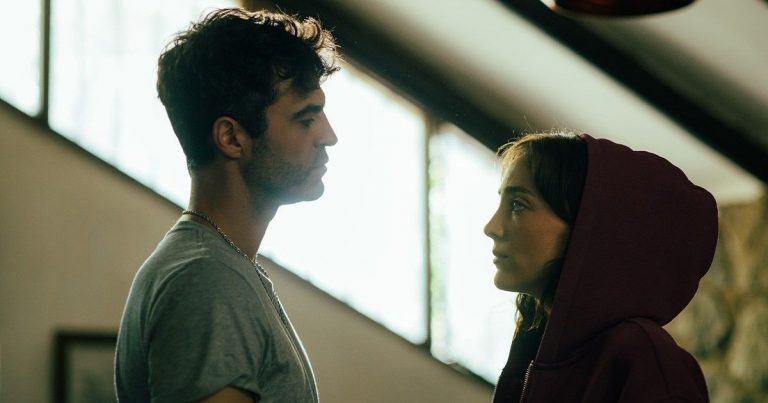 Mega prepara impactante thriller policial con Francisca Walker y Jorge Arecheta