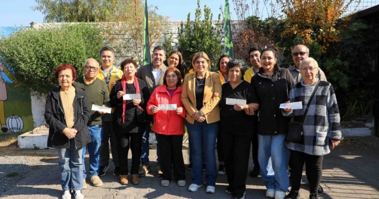Municipalidad de La Florida inicia entrega de tickets de gas para apoyar a familias de la comuna