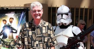 Muere Tom Kane, icónica voz de “Star Wars” y “Las Chicas Superpoderosas”