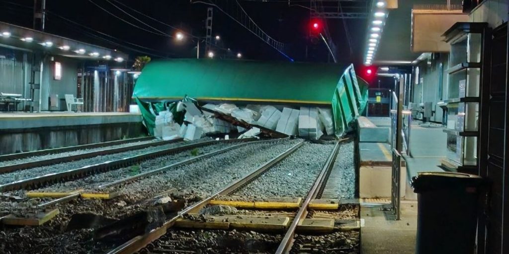 Tren de carga descarrila en Chiguayante: No hay heridos y Biotrén mantiene servicio parcial