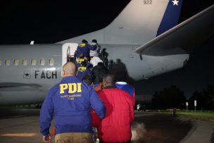 Gobierno concreta segundo vuelo con expulsados: 40 extranjeros deportados