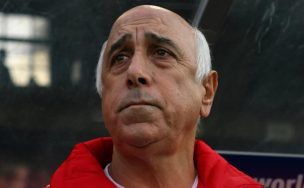 Nelson Acosta ingresó a urgencia de clínica en Rancagua
