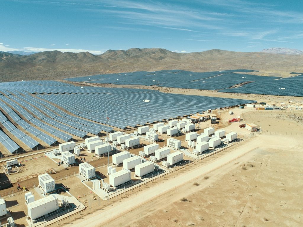 De 1% a 52% de capacidad renovable: ENGIE acelera transición energética con baterías y eólicos