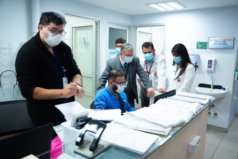 Campaña de Invierno 2026: subsecretario Montt visitó la ex Posta Central
