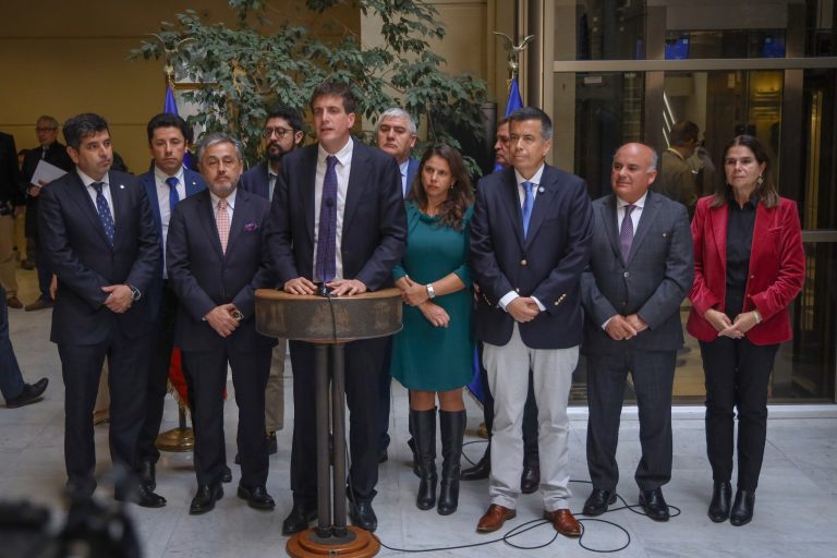 Bancada RN fija hoja de ruta legislativa y plantea cinco emergencias nacionales para el nuevo gobierno
