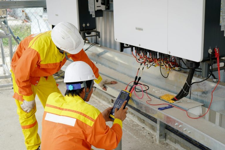 Cliente libre de energía: beneficios y consideraciones clave