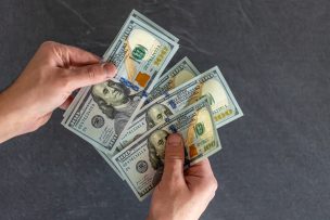 Dólar supera los $901 en Chile pese a cobre en máximos, presionado por tensión geopolítica y mayor demanda global por refugio