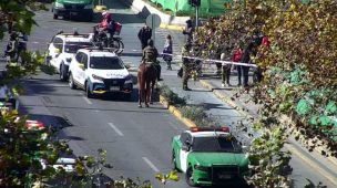 Balacera en plena Alameda: Carabinero repelió asalto en su contra a disparos
