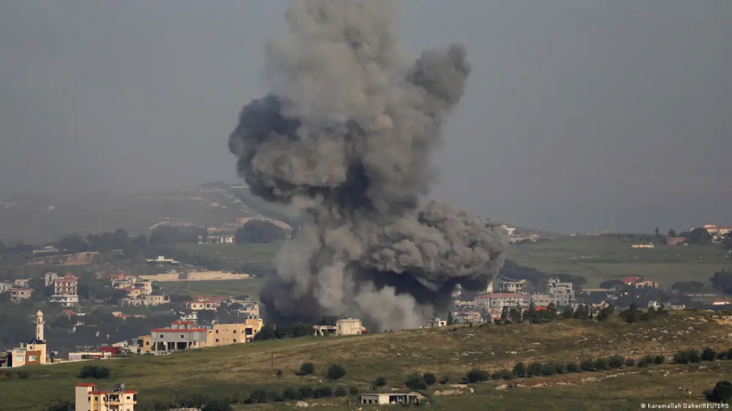 Israel bombardea el sur del Líbano un día después de extender la tregua