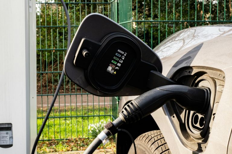SUV híbridos: la clave para un turismo más responsable