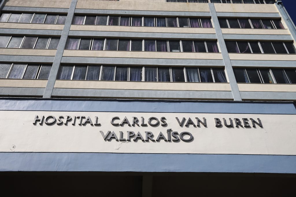 Hospital Carlos Van Buren da paso histórico: Gobierno impulsará su esperada ampliación