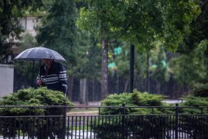 Atención Santiago: alertan por lluvias, viento y riesgo de remociones en masa en estas comunas
